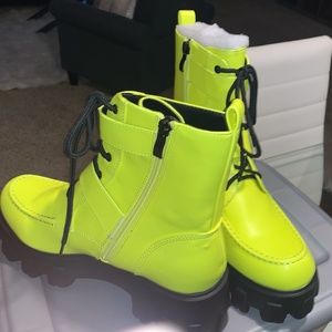 Combat Boots - Neon